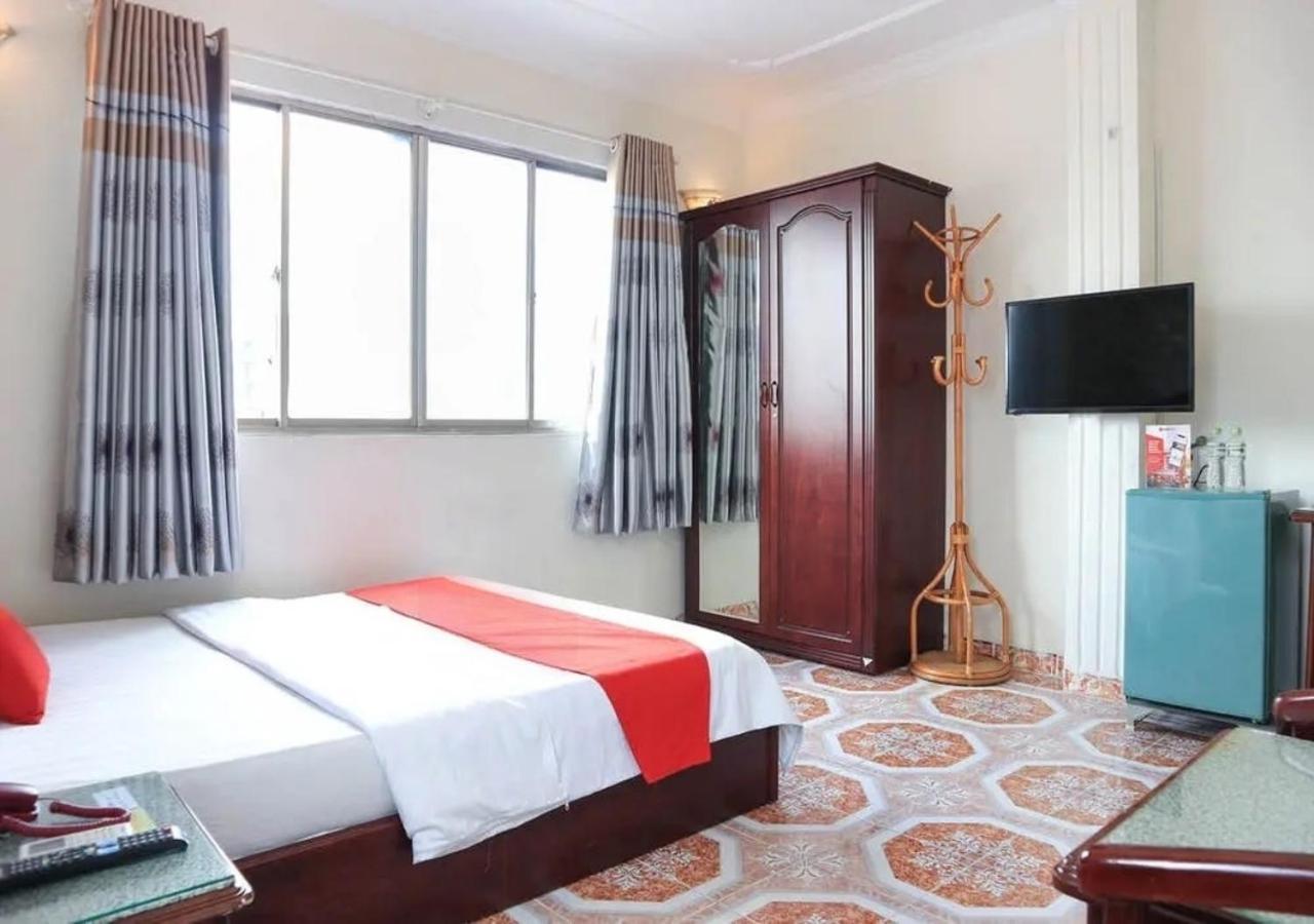 Tan Hoang Long Hotel โฮจิมินห์ซิตี้ ภายนอก รูปภาพ